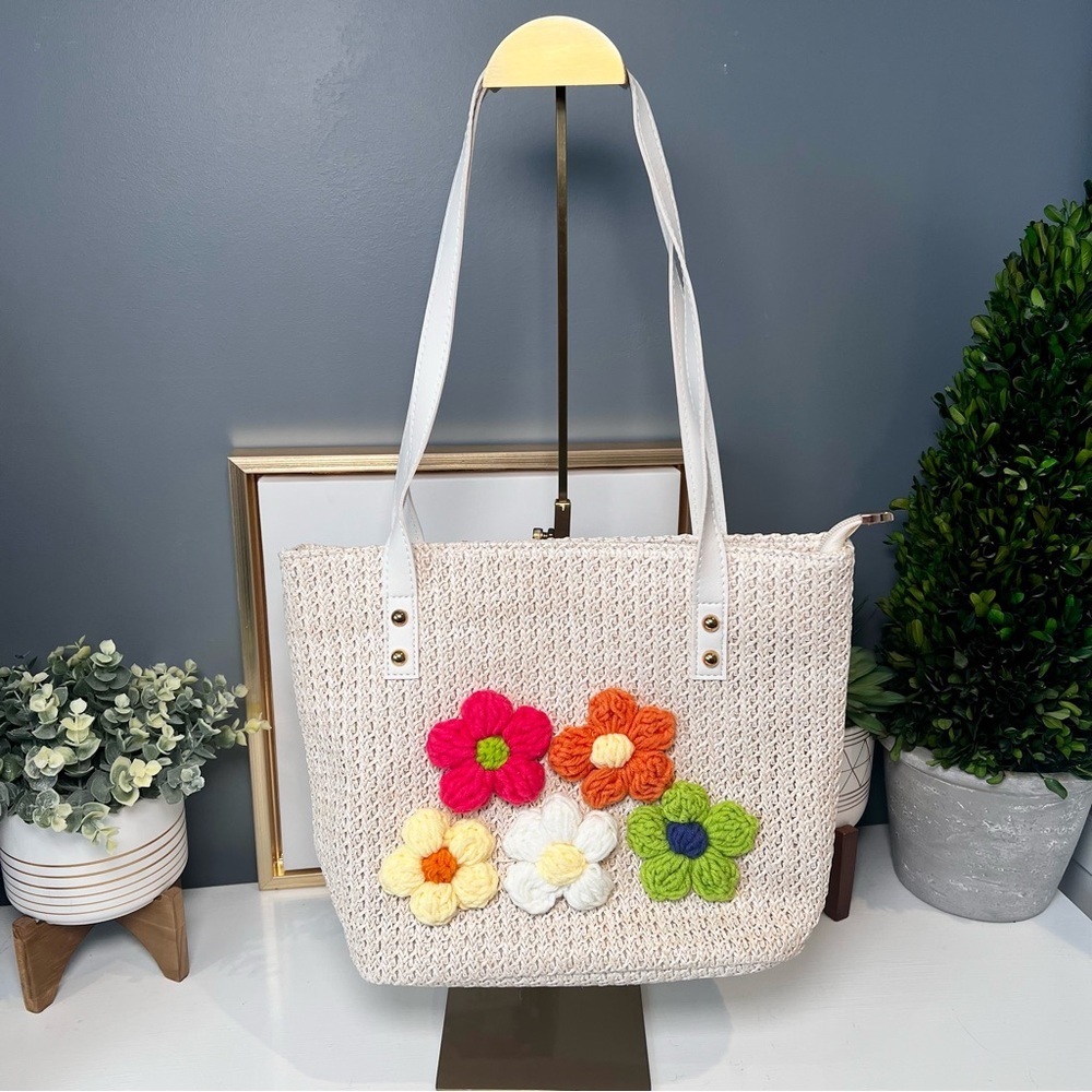 Raffia Tote with Crocheted Flowers - Boho Whimsical Cottagecore Cream Hand-Woven